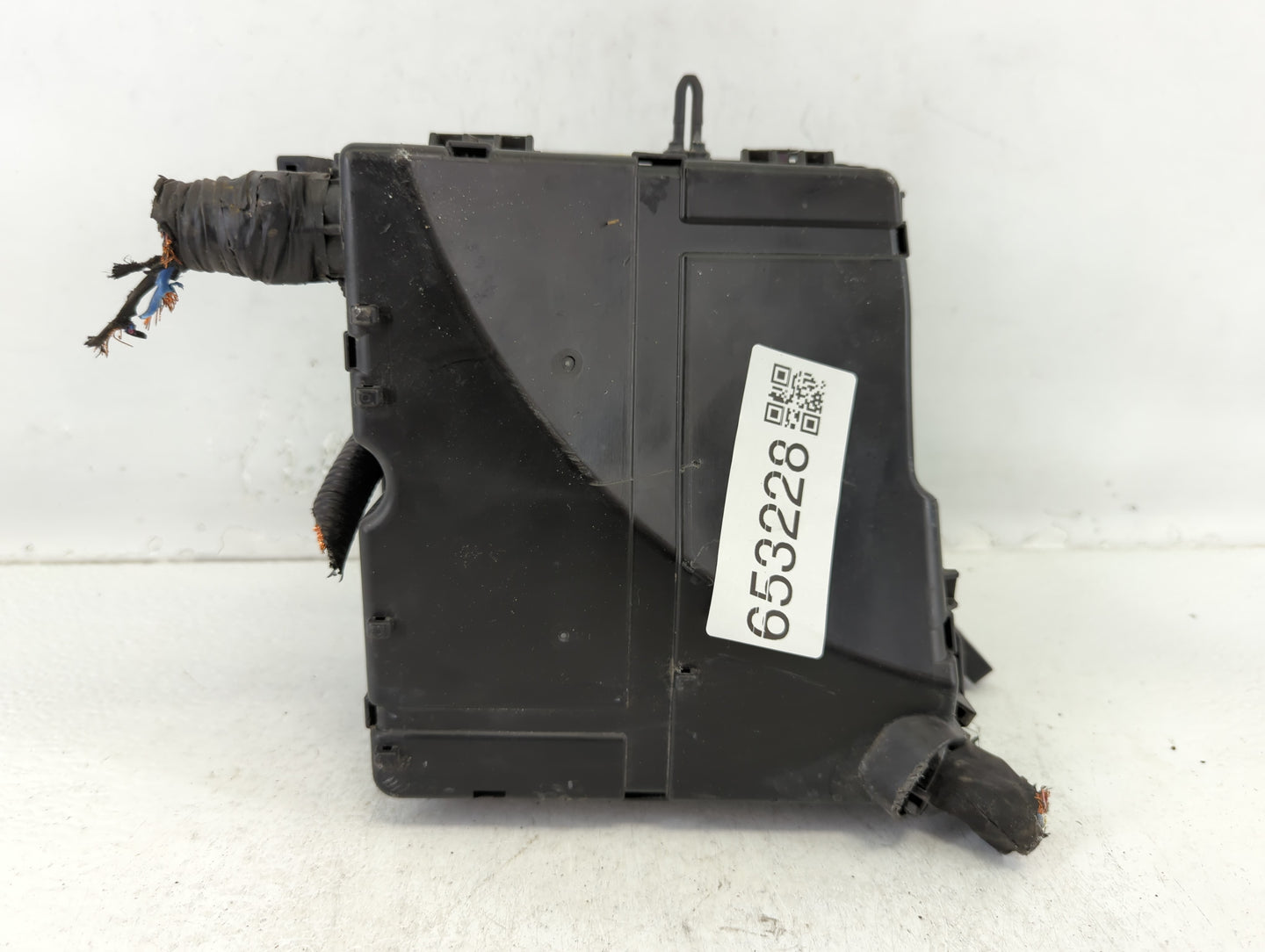 2014-2015 Kia Sorento Fusebox Fuse Box Panel Relay Module P/N:91941-2P520 Fits Fits 2014 2015 OEM Used Auto Parts - Oemuseda