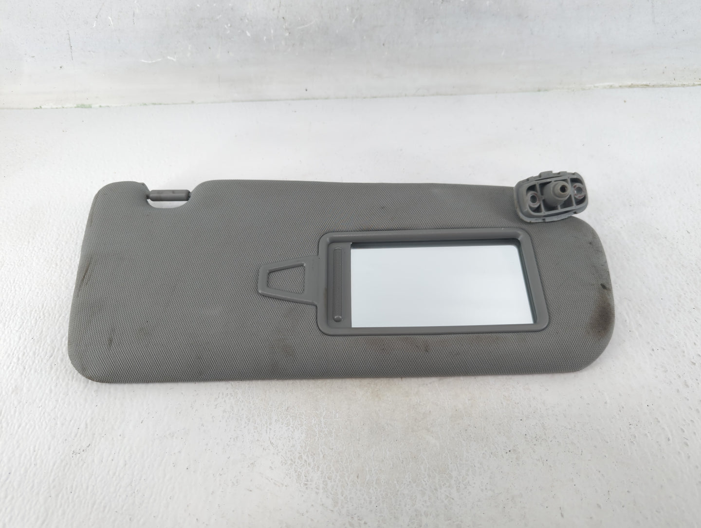 2011-2015 Kia Sorento Sun Visor Shade Replacement Passenger Right Mirror Fits Fits 2011 2012 2013 2014 2015 OEM Used Auto Pa