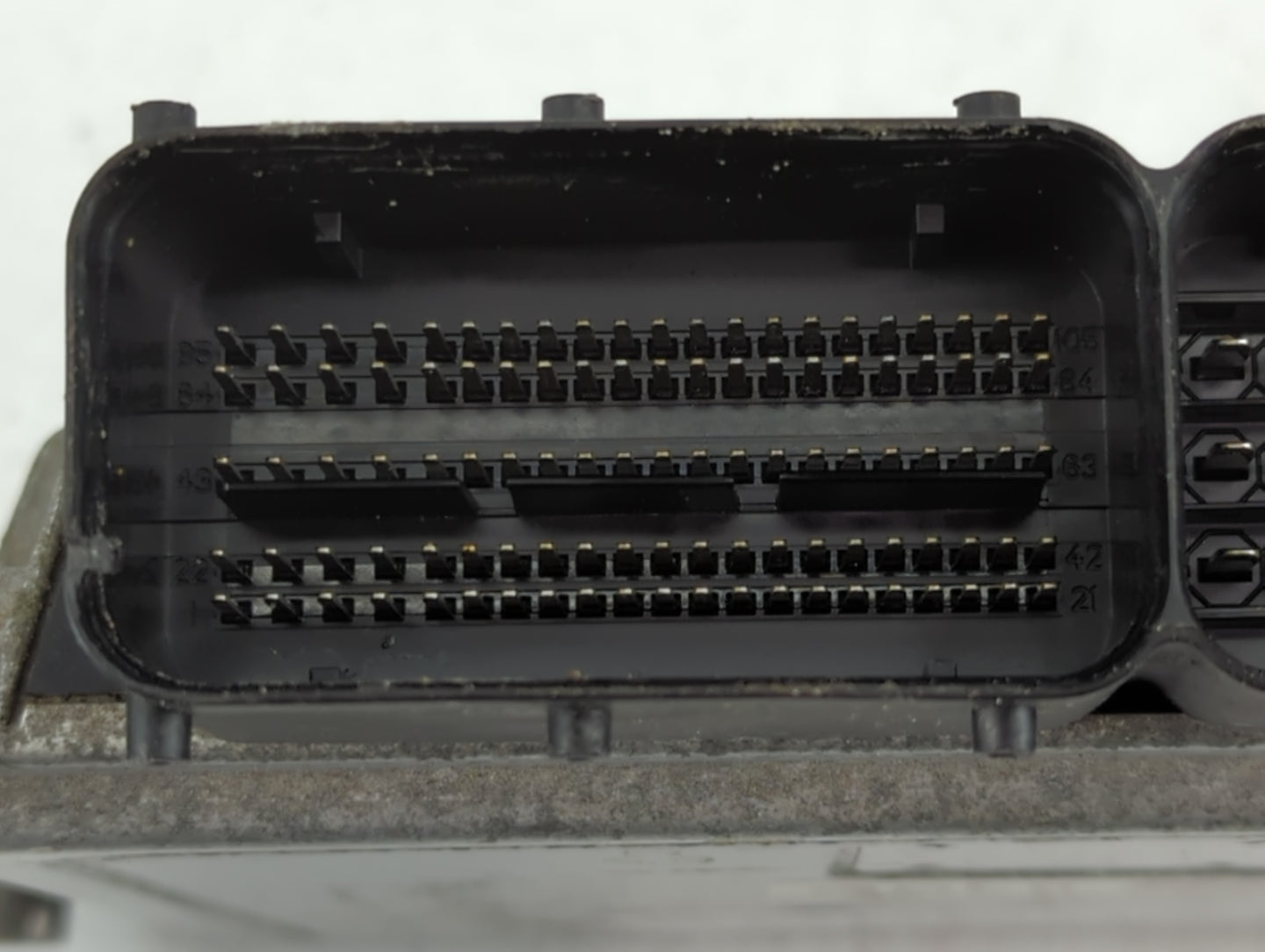 2014-2015 Kia Sorento PCM Engine Control Computer ECU ECM PCU OEM P/N:39113-2GBL0 39103-2GBL0 Fits Fits 2014 2015 OEM Used A