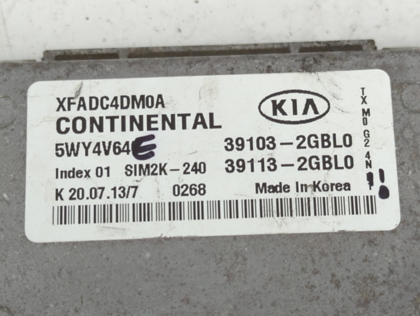2014-2015 Kia Sorento PCM Engine Control Computer ECU ECM PCU OEM P/N:39113-2GBL0 39103-2GBL0 Fits Fits 2014 2015 OEM Used A