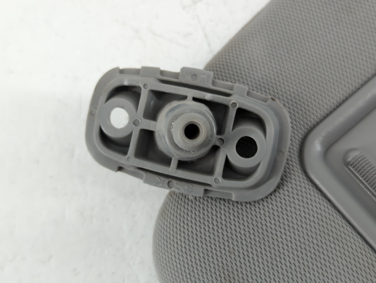 2011-2015 Kia Sorento Sun Visor Shade Replacement Driver Left Mirror Fits Fits 2011 2012 2013 2014 2015 OEM Used Auto Parts 