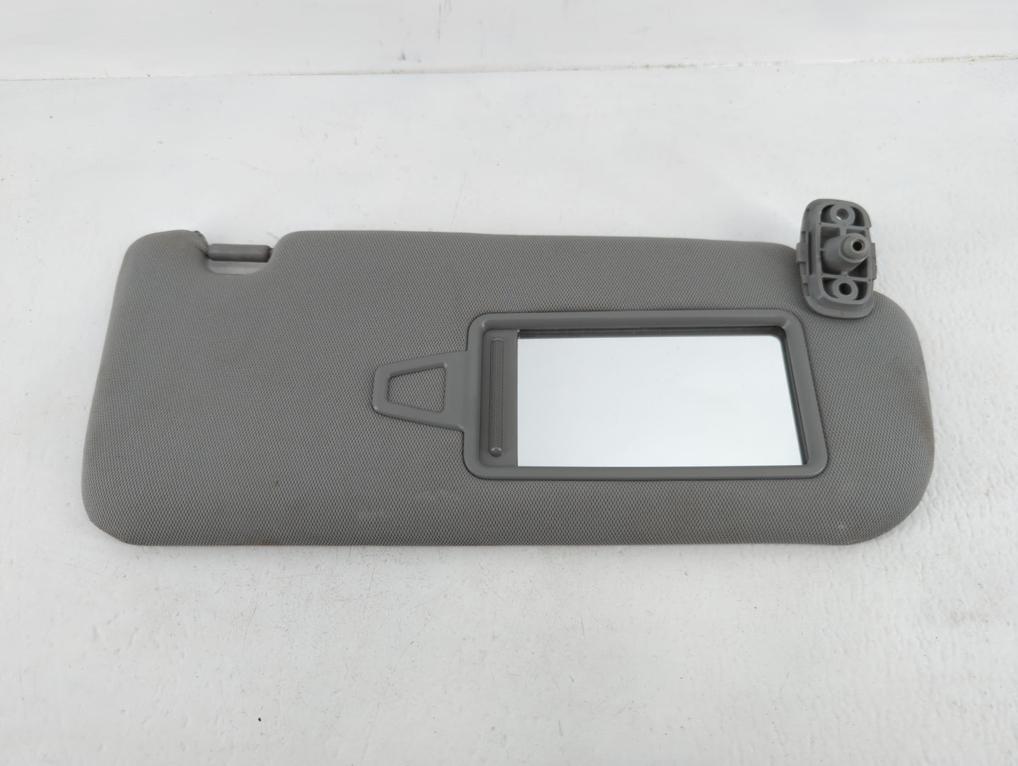 2011-2015 Kia Sorento Sun Visor Shade Replacement Passenger Right Mirror Fits Fits 2011 2012 2013 2014 2015 OEM Used Auto Pa