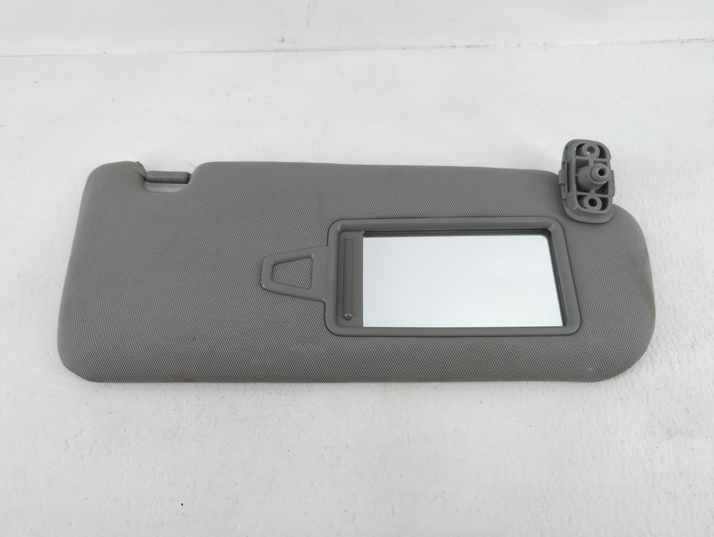 2011-2015 Kia Sorento Sun Visor Shade Replacement Passenger Right Mirror Fits Fits 2011 2012 2013 2014 2015 OEM Used Auto Pa