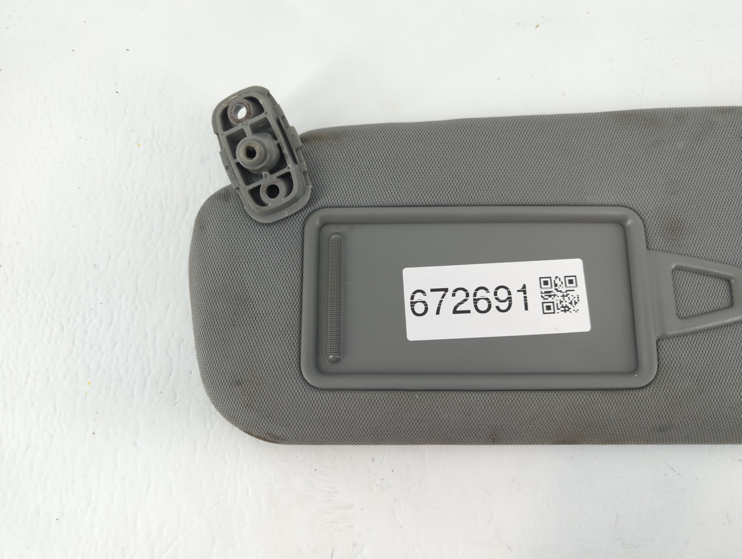 2011-2015 Kia Sorento Sun Visor Shade Replacement Driver Left Mirror Fits Fits 2011 2012 2013 2014 2015 OEM Used Auto Parts 