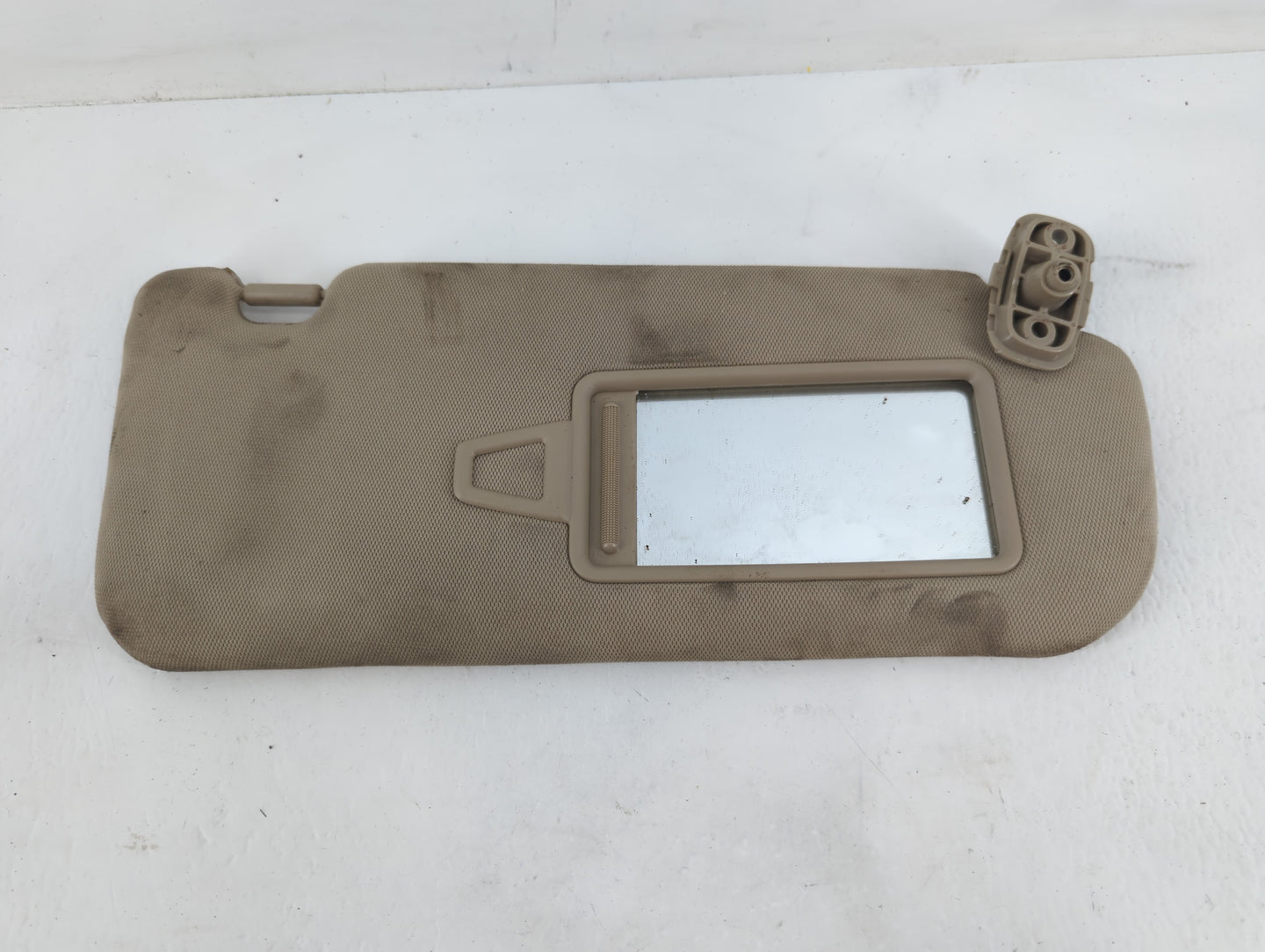 2011-2015 Kia Sorento Sun Visor Shade Replacement Passenger Right Mirror Fits Fits 2011 2012 2013 2014 2015 OEM Used Auto Pa