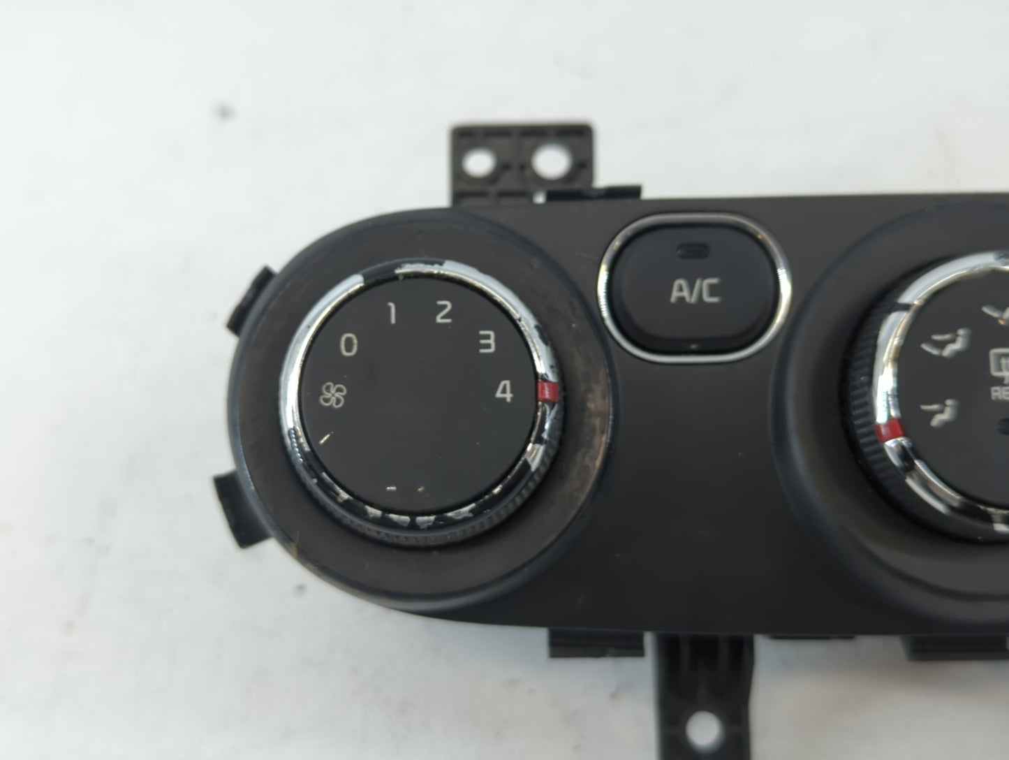 2014-2015 Kia Sorento Climate Control Module Temperature AC/Heater Replacement P/N:Q0290AAM Fits Fits 2014 2015 OEM Used Aut