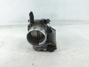 2012-2015 Kia Sorento Throttle Body P/N:35100-2G700 Fits Fits 2011 2012 2013 2014 2015 2016 OEM Used Auto Parts - Oemusedaut