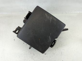 compare product 2014-2015 Kia Sorento Fusebox Fuse Box Panel Relay Module P/N:91941-2P520 Fits Fits 2014 2015 OEM Used Auto Parts