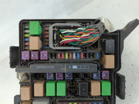 2014-2015 Kia Sorento Fusebox Fuse Box Panel Relay Module P/N:91941-2P520 Fits Fits 2014 2015 OEM Used Auto Parts - Oemuseda