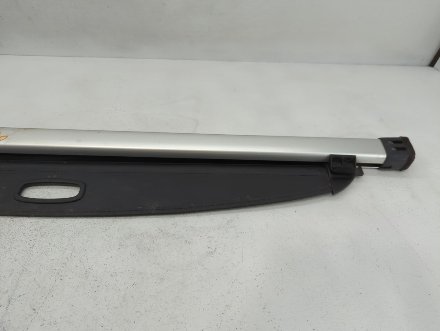 2014 Kia Sorento Rear Cargo Cover Storage Retractable Shade - Oemusedautoparts1.com