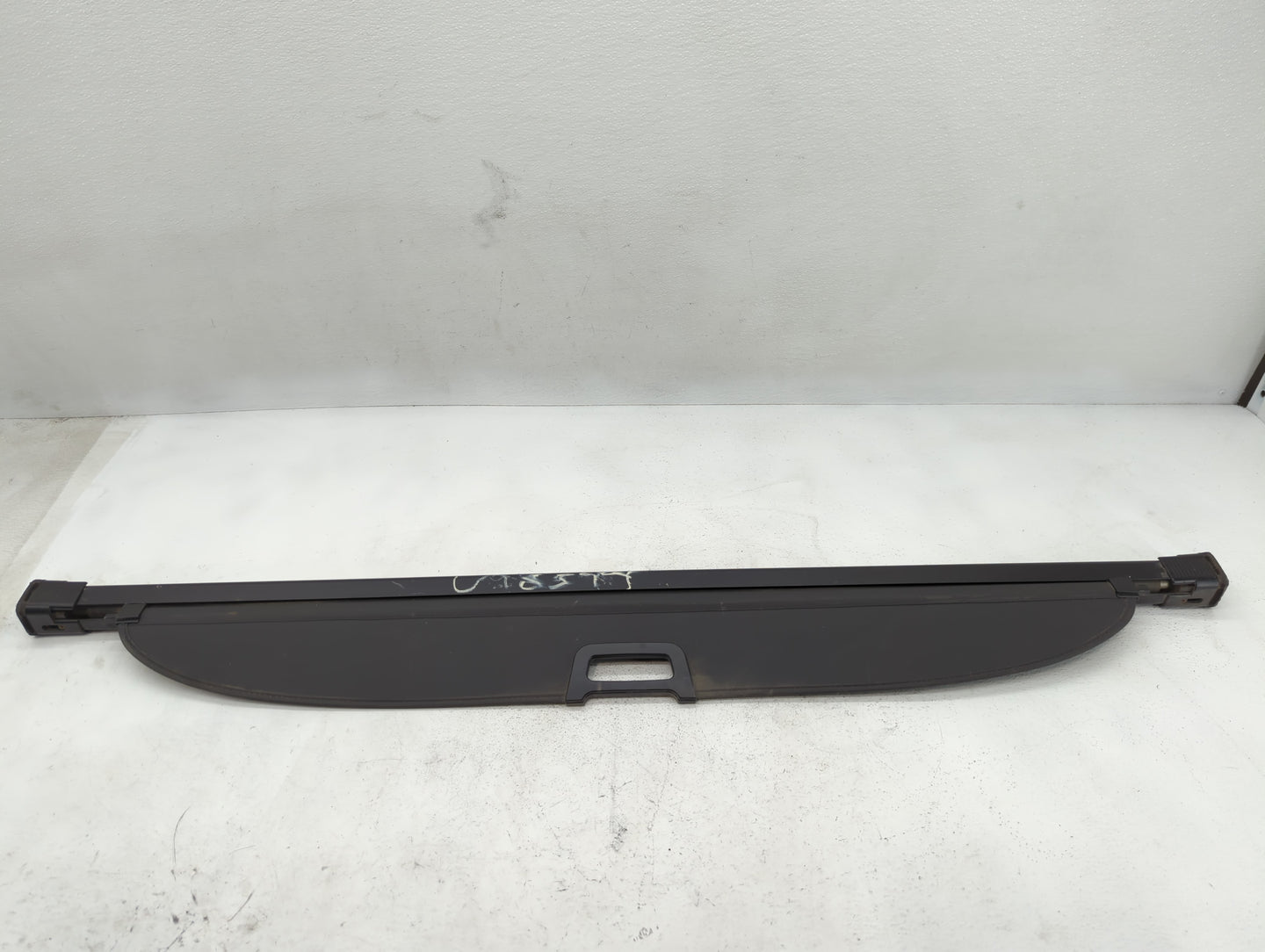 2014 Kia Sorento Rear Cargo Cover Storage Retractable Shade - Oemusedautoparts1.com