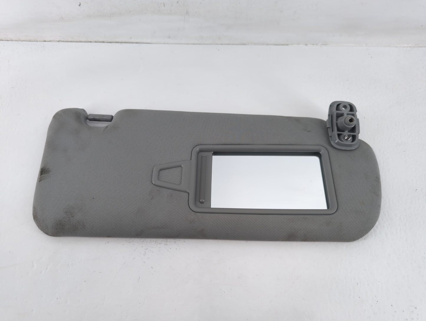 2011-2015 Kia Sorento Sun Visor Shade Replacement Passenger Right Mirror Fits Fits 2011 2012 2013 2014 2015 OEM Used Auto Pa