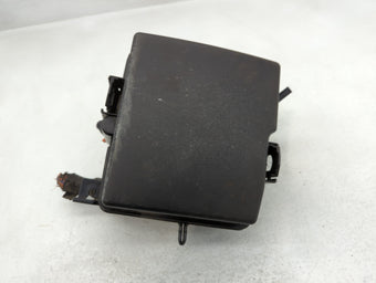 compare product 2014-2015 Kia Sorento Fusebox Fuse Box Panel Relay Module P/N:VS912501U222XA Fits Fits 2014 2015 OEM Used Auto Parts