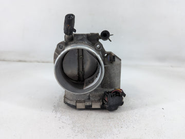 2012-2015 Kia Sorento Throttle Body P/N:35100-2G700 Fits Fits 2011 2012 2013 2014 2015 2016 OEM Used Auto Parts - Oemusedaut