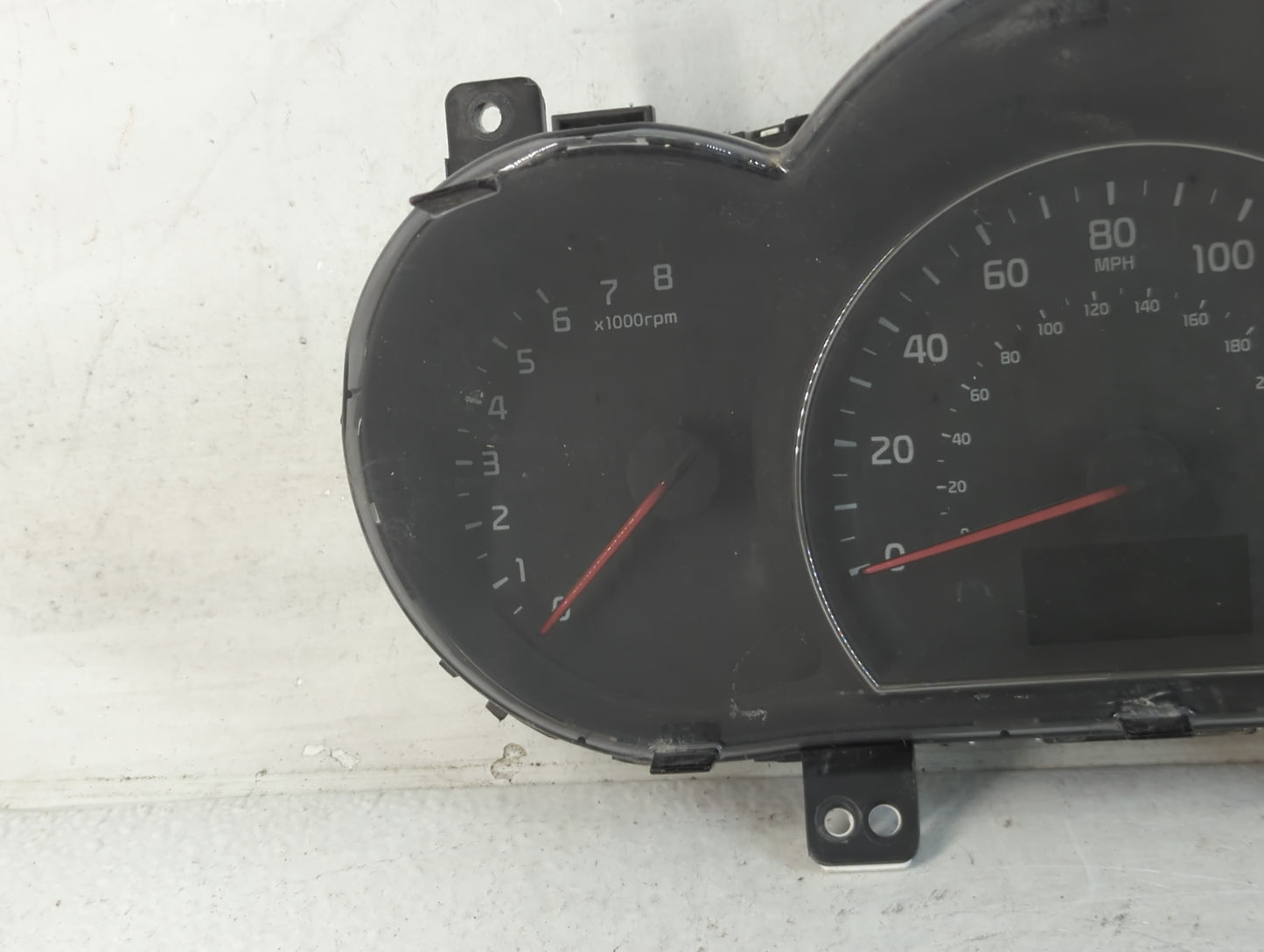 2014-2015 Kia Sorento Instrument Cluster Speedometer Gauges P/N:P2659010 94014-1U010 Fits Fits 2014 2015 OEM Used Auto Parts