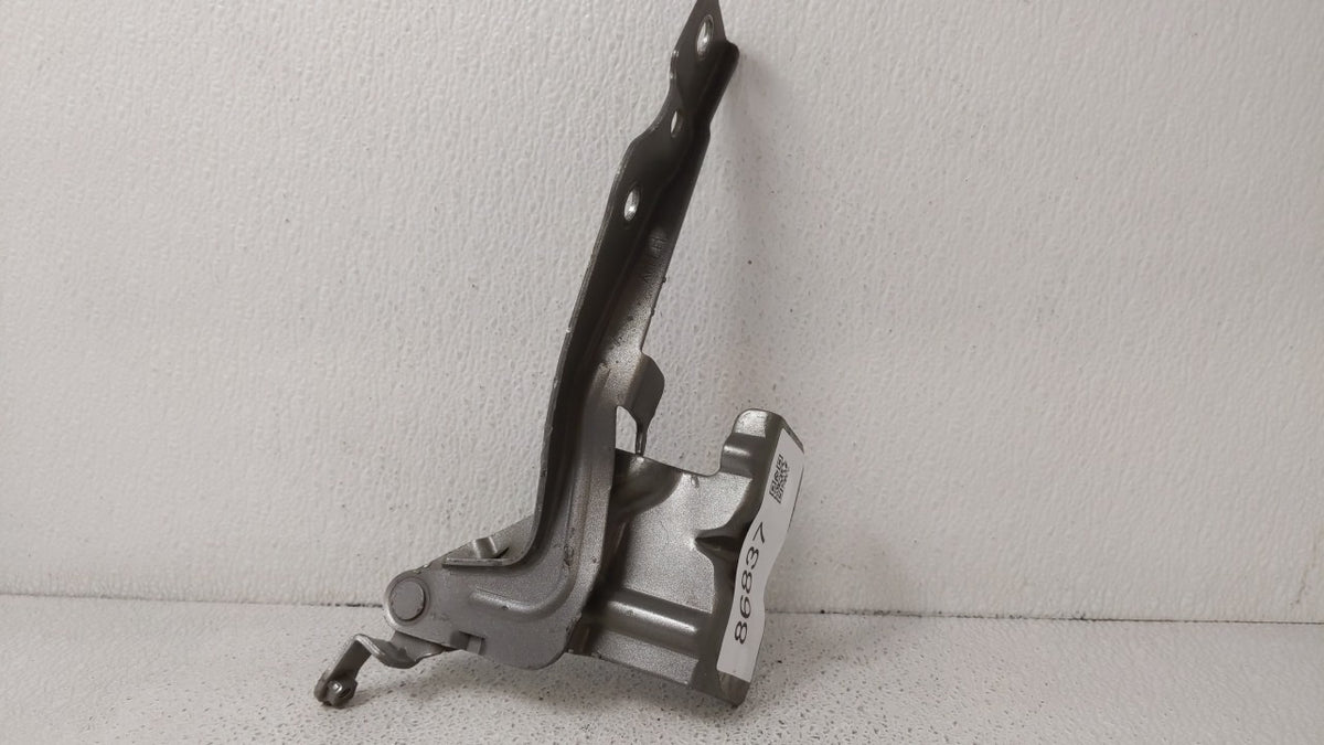 2014 Kia Sorento Driver Hood Hinge - Oemusedautoparts1.com