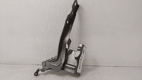 2014 Kia Sorento Driver Hood Hinge - Oemusedautoparts1.com