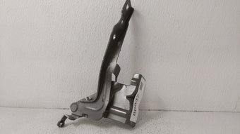 compare product 2014 Kia Sorento Driver Hood Hinge