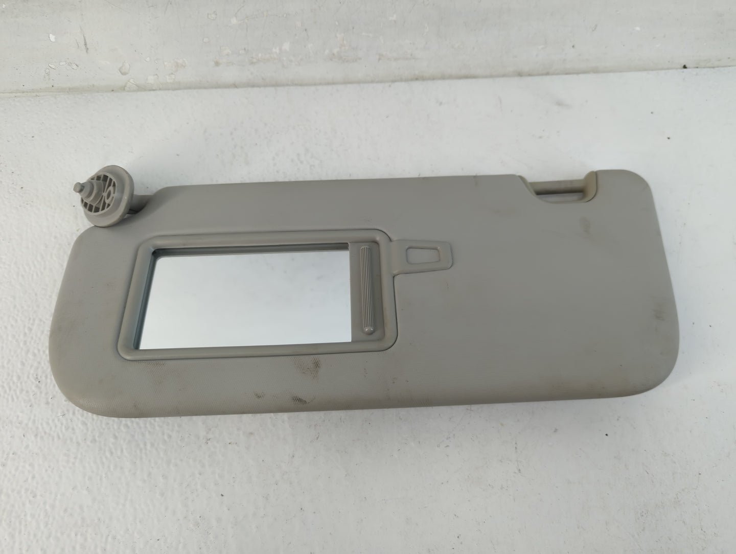 2014-2019 Kia Soul Sun Visor Shade Replacement Driver Left Mirror Fits Fits 2014 2015 2016 2017 2018 2019 OEM Used Auto Part