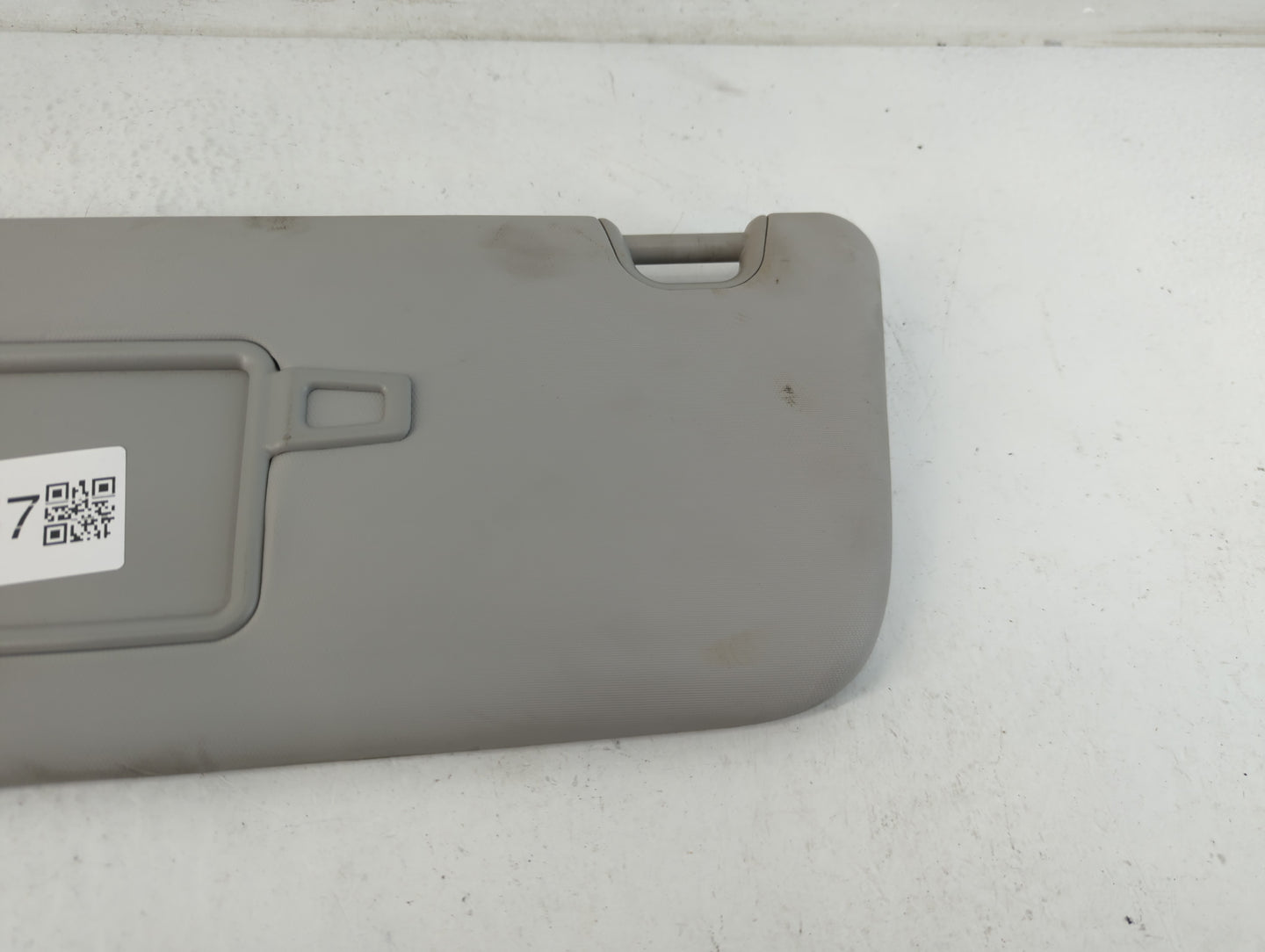 2014-2019 Kia Soul Sun Visor Shade Replacement Passenger Right Mirror Fits Fits 2014 2015 2016 2017 2018 2019 OEM Used Auto 