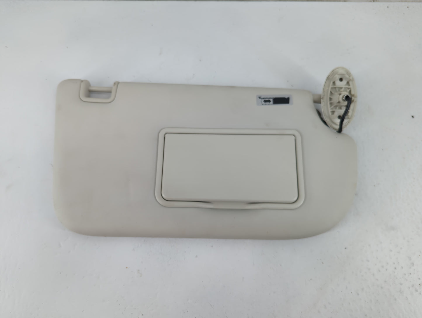 2014-2019 Kia Soul Sun Visor Shade Replacement Passenger Right Mirror Fits Fits 2014 2015 2016 2017 2018 2019 OEM Used Auto 