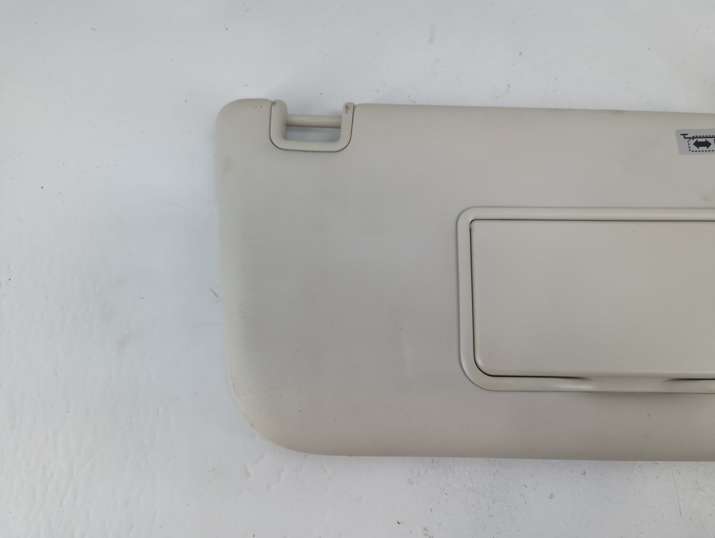 2014-2019 Kia Soul Sun Visor Shade Replacement Passenger Right Mirror Fits Fits 2014 2015 2016 2017 2018 2019 OEM Used Auto 