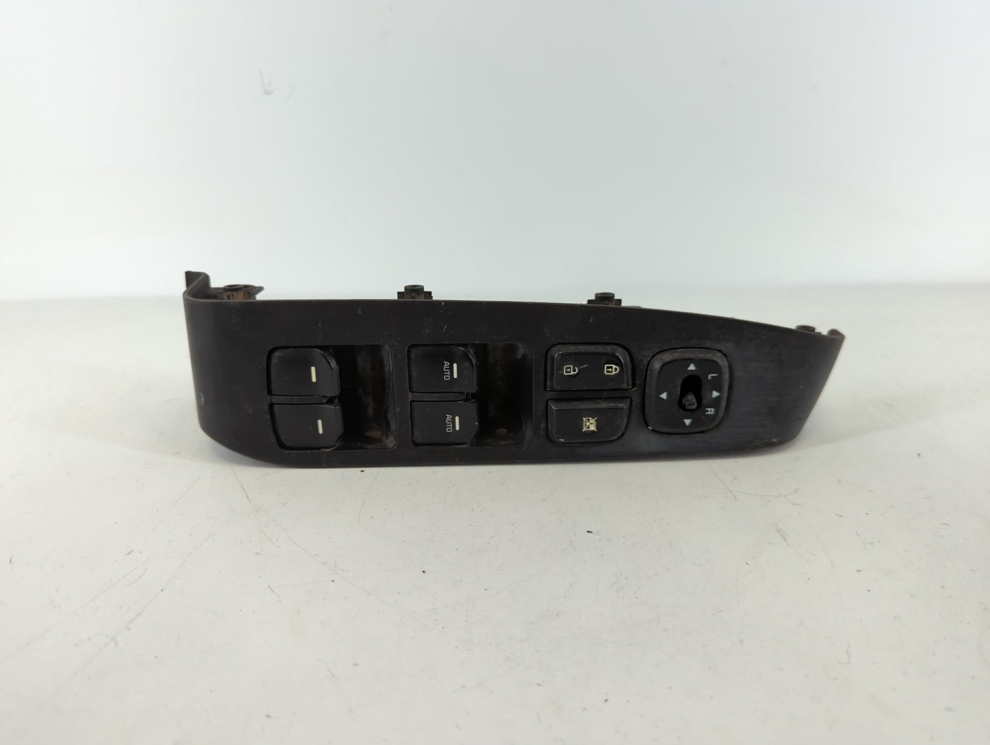 2014-2016 Kia Soul Master Power Window Switch Replacement Driver Side Left P/N:299130675 Fits Fits 2014 2015 2016 OEM Used A