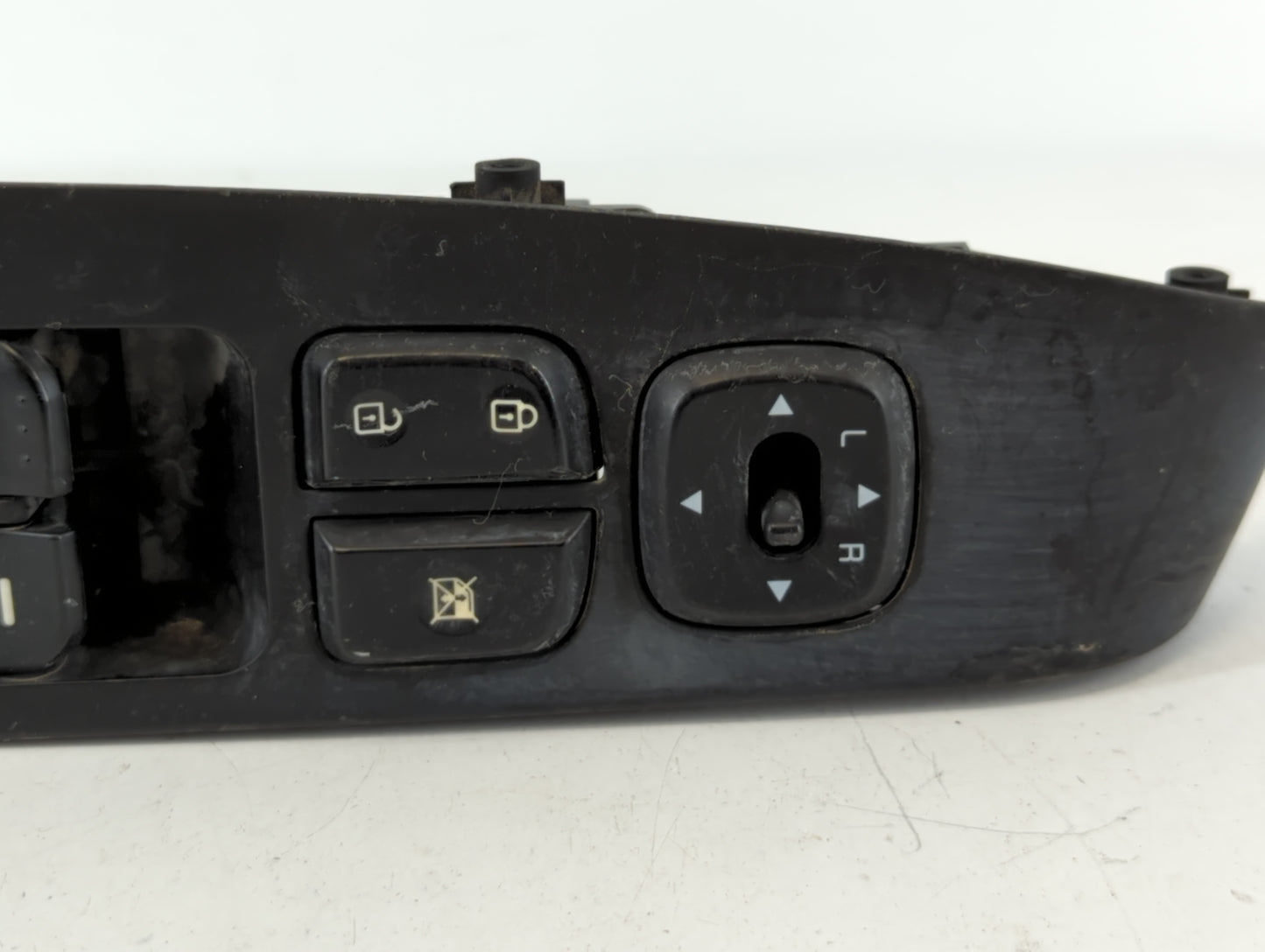 2014-2016 Kia Soul Master Power Window Switch Replacement Driver Side Left P/N:299130675 Fits Fits 2014 2015 2016 OEM Used A