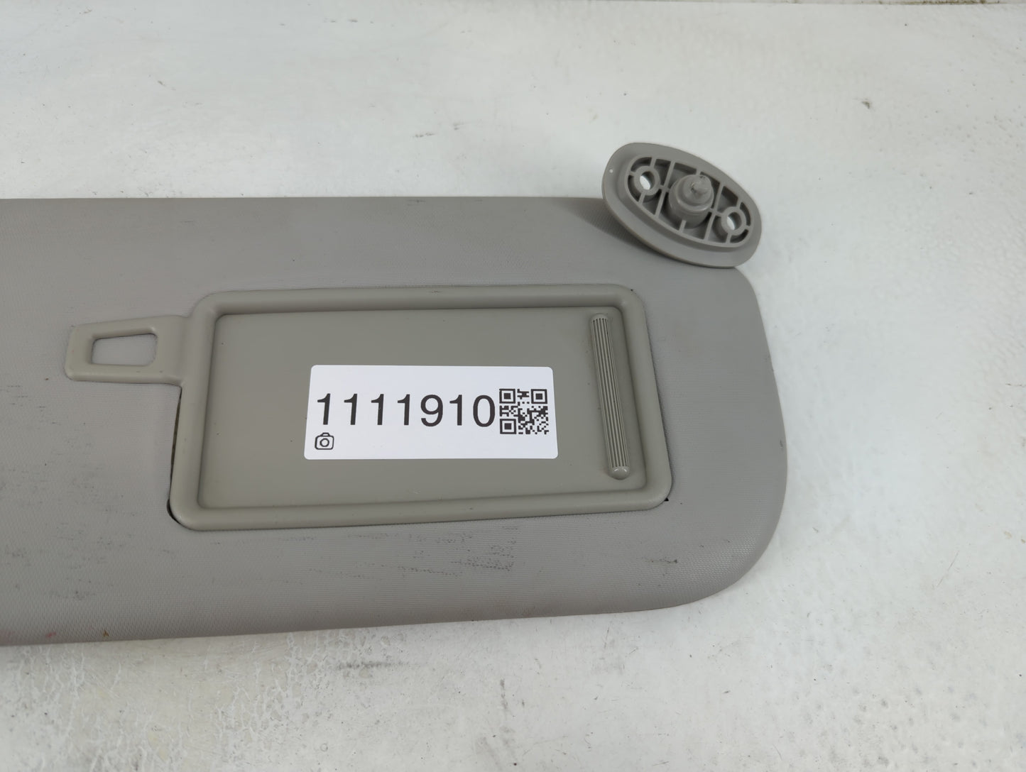 2014-2019 Kia Soul Sun Visor Shade Replacement Passenger Right Mirror Fits Fits 2014 2015 2016 2017 2018 2019 OEM Used Auto 