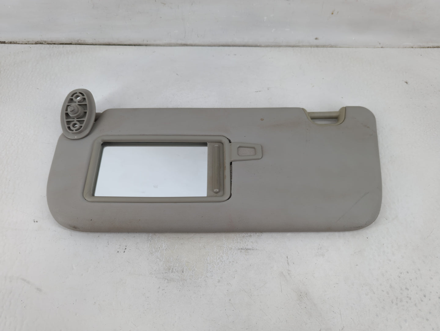 2014-2019 Kia Soul Sun Visor Shade Replacement Passenger Right Mirror Fits Fits 2014 2015 2016 2017 2018 2019 OEM Used Auto 
