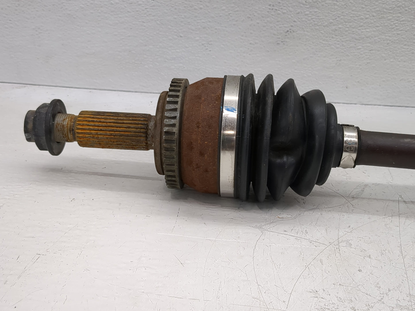 2014-2019 Kia Soul Axle Shaft Front Driver Cv C/v - Oemusedautoparts1.com