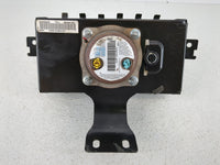 2014-2019 Kia Soul Air Bag Passenger Right Dashboard OEM P/N:84530B2500 Fits Fits 2014 2015 2016 2017 2018 2019 OEM Used Aut