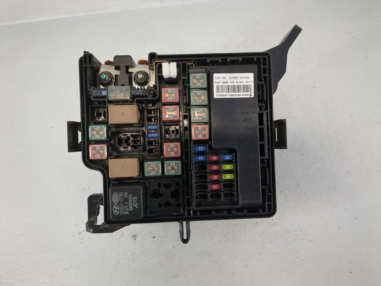 2014 Kia Soul Fusebox Fuse Box Panel Relay Module P/N:91950-B2050 91950-B2090 Fits OEM Used Auto Parts - Oemusedautoparts1.c