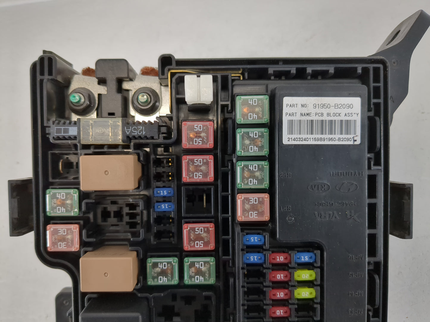 2014 Kia Soul Fusebox Fuse Box Panel Relay Module P/N:91950-B2050 91950-B2090 Fits OEM Used Auto Parts - Oemusedautoparts1.c
