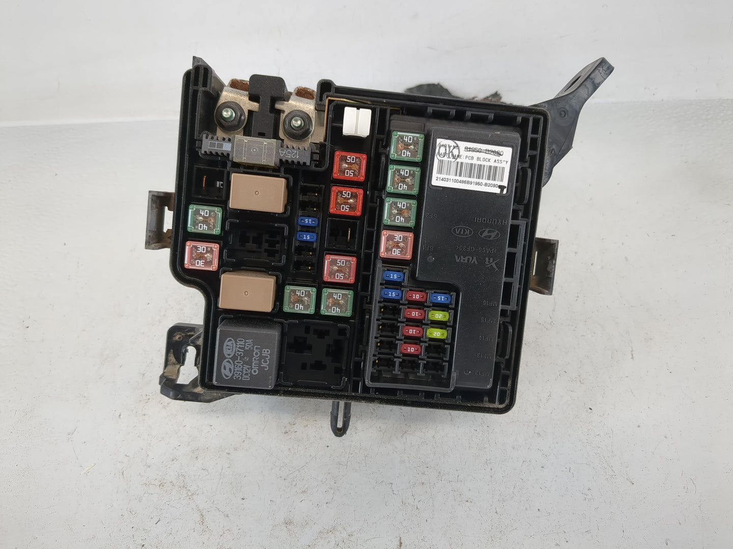 2014 Kia Soul Fusebox Fuse Box Panel Relay Module P/N:91950-B2090 Fits OEM Used Auto Parts - Oemusedautoparts1.com