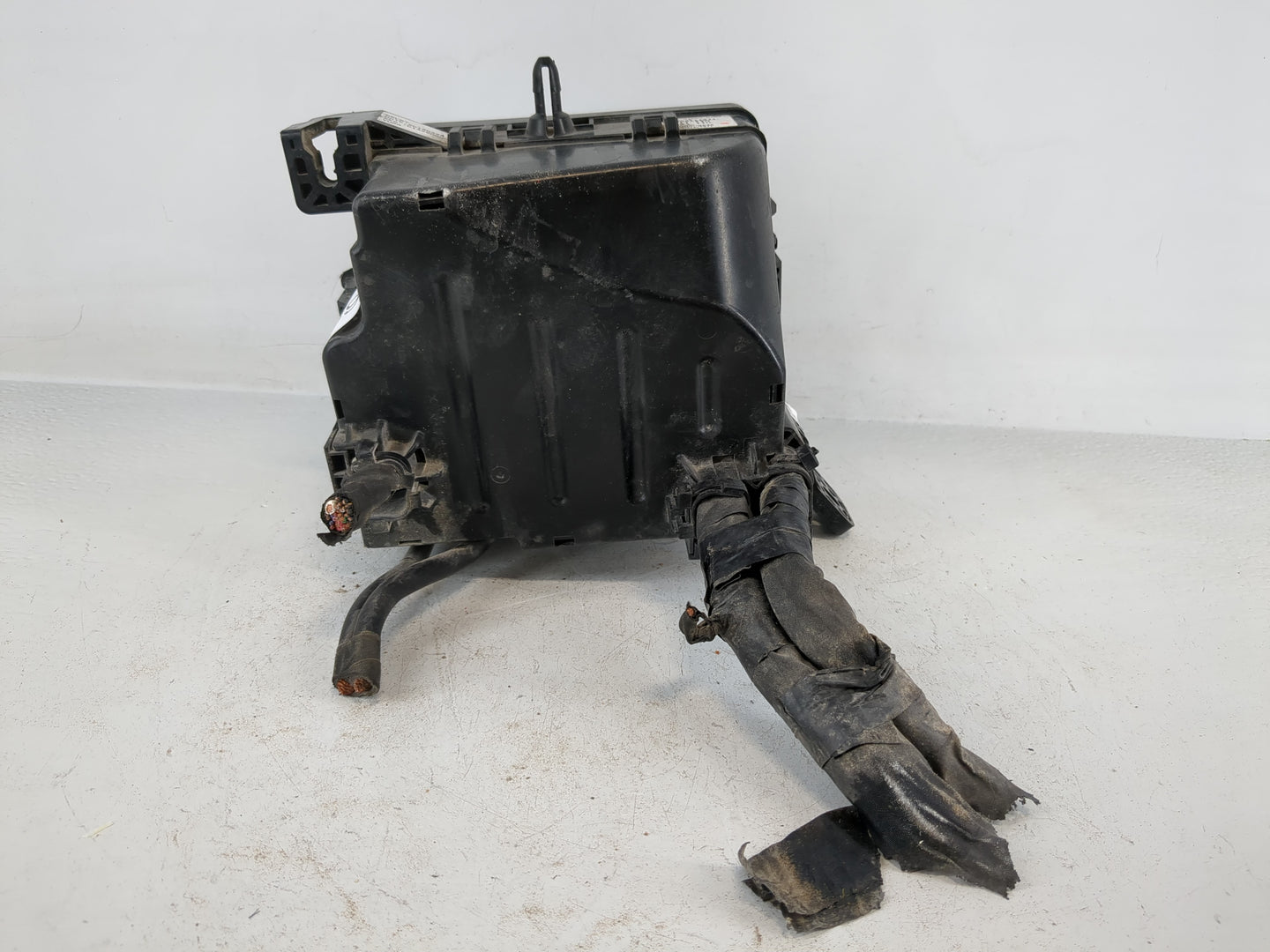 2014 Kia Soul Fusebox Fuse Box Panel Relay Module P/N:91950-B2090 Fits OEM Used Auto Parts - Oemusedautoparts1.com