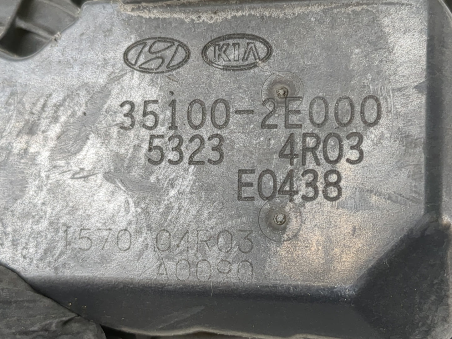 2014-2019 Kia Soul Throttle Body P/N:35100-2E000 Fits Fits 2011 2012 2013 2014 2015 2016 2017 2018 2019 2020 2021 OEM Used A