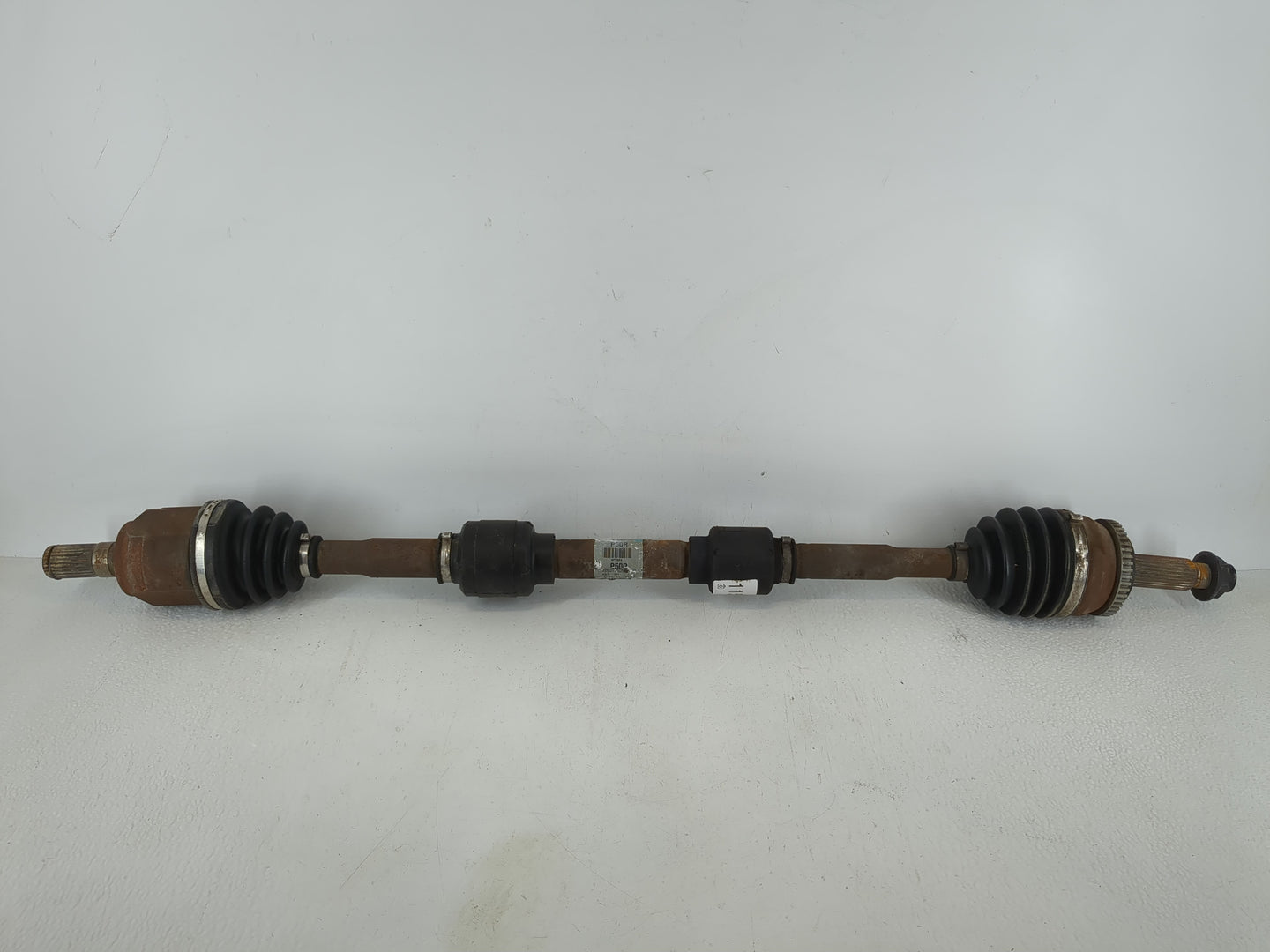 2014-2019 Kia Soul Axle Shaft Front Driver Cv C/v - Oemusedautoparts1.com