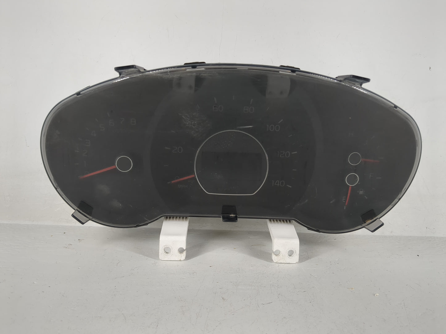 2014-2015 Kia Soul Instrument Cluster Speedometer Gauges P/N:94006-B2510 Fits Fits 2014 2015 OEM Used Auto Parts - Oemusedau