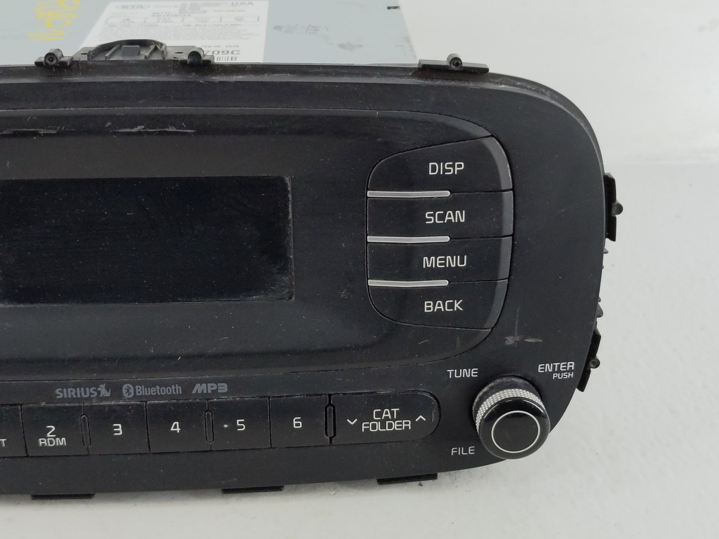 2014-2016 Kia Soul Radio AM FM Cd Player Receiver Replacement P/N:96170-B2090CA Fits Fits 2014 2015 2016 OEM Used Auto Parts