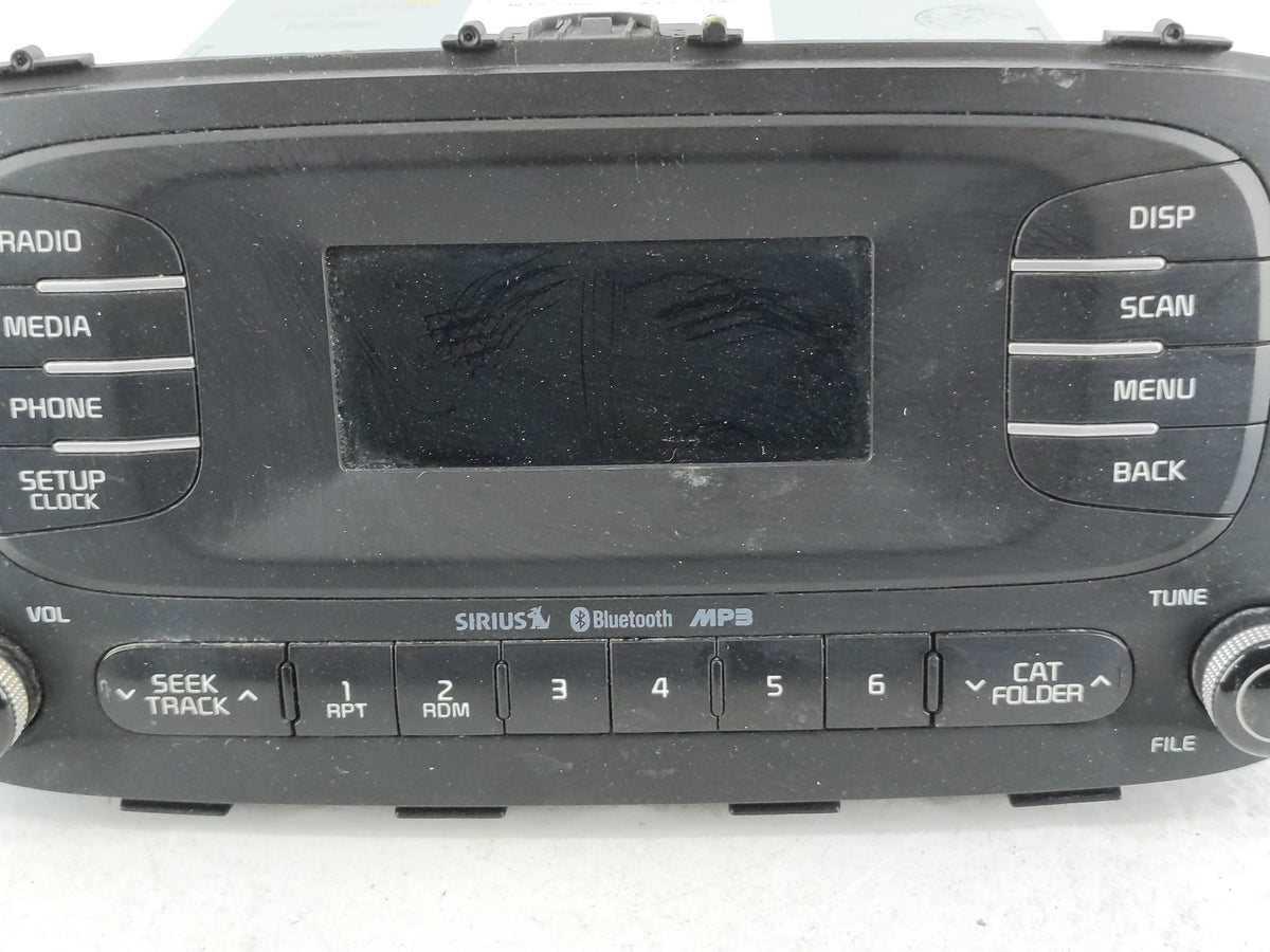 2014-2016 Kia Soul Radio AM FM Cd Player Receiver Replacement P/N:96170-B2090CA Fits 2014 2015 2016 OEM Used Auto Parts - Oe
