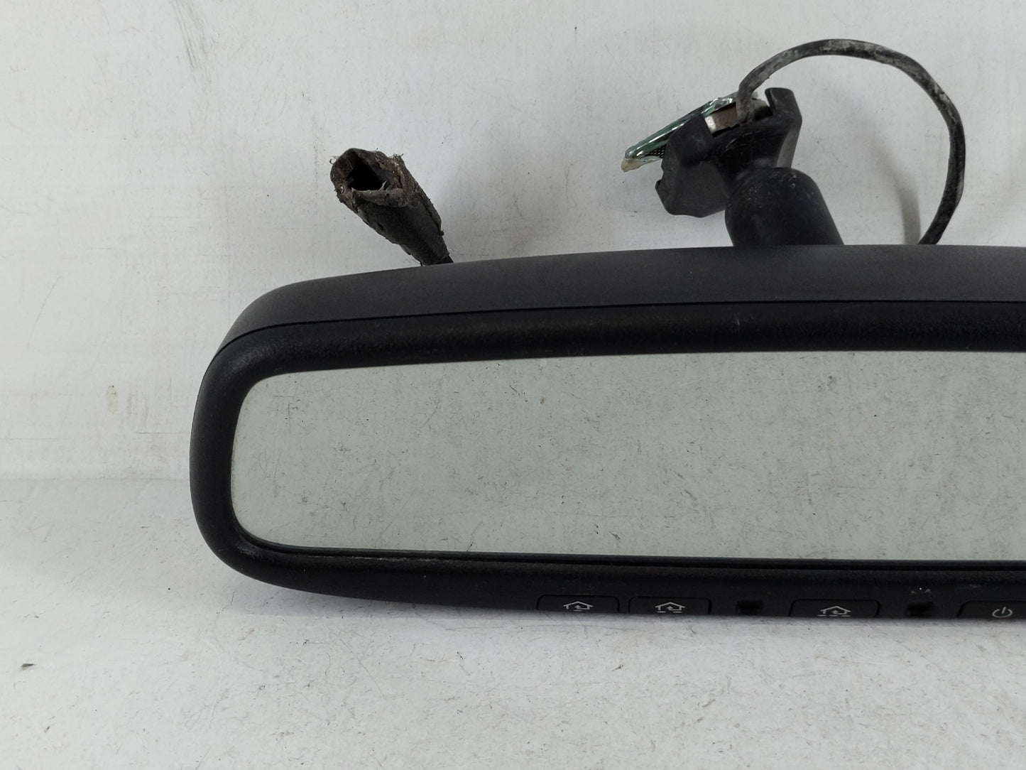2014-2019 Kia Soul Interior Rear View Mirror Replacement OEM P/N:E11028008 Fits Fits 2014 2015 2016 2017 2018 2019 OEM Used 