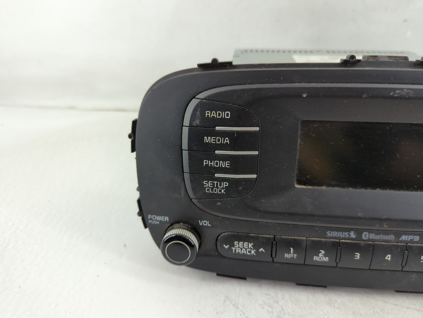 2014-2016 Kia Soul Radio AM FM Cd Player Receiver Replacement P/N:96170-B2090CA Fits Fits 2014 2015 2016 OEM Used Auto Parts