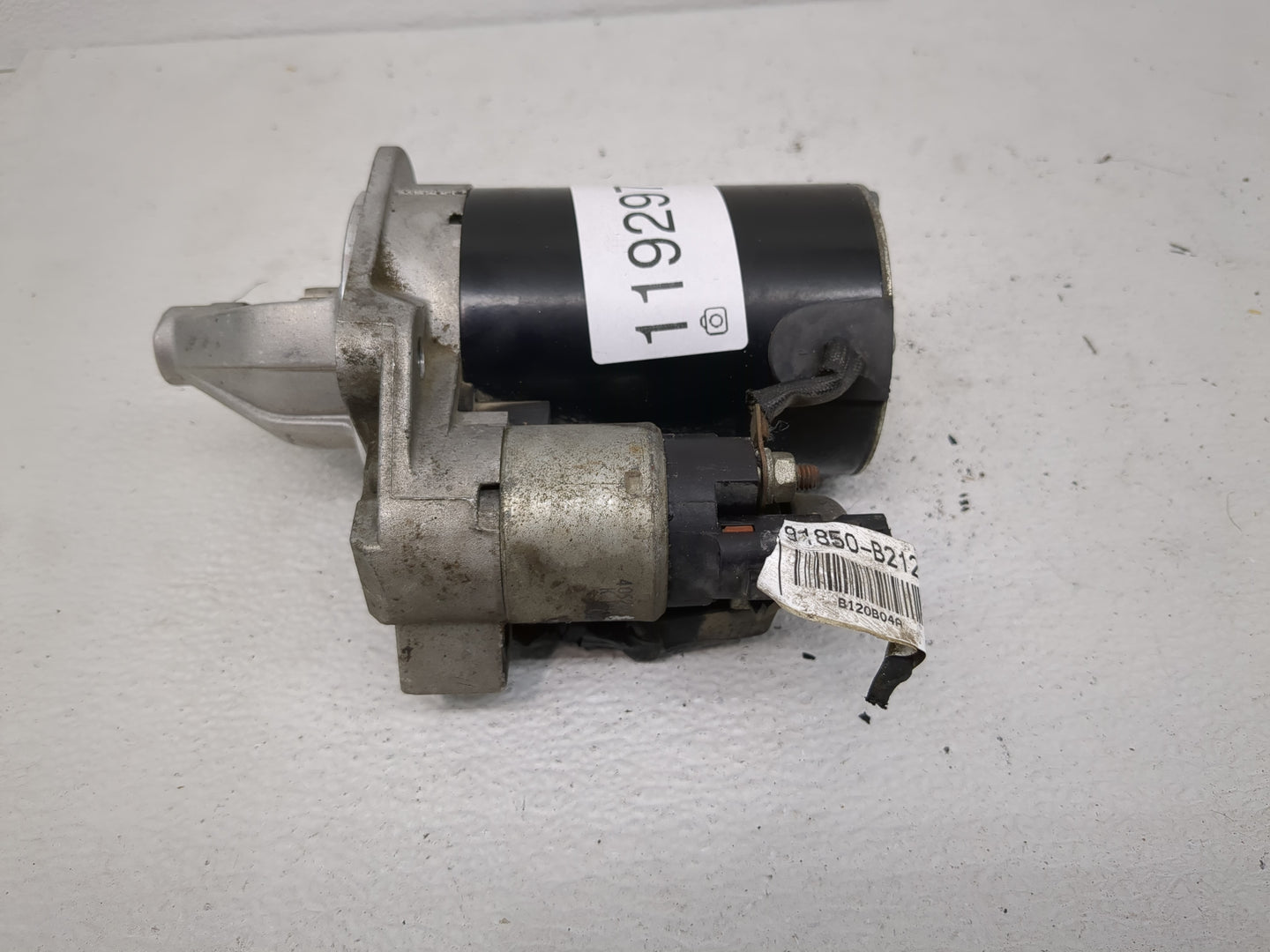 2014-2019 Kia Soul Car Starter Motor Solenoid OEM P/N:36100-2B110 Fits Fits 2014 2015 2016 2017 2018 2019 OEM Used Auto Part