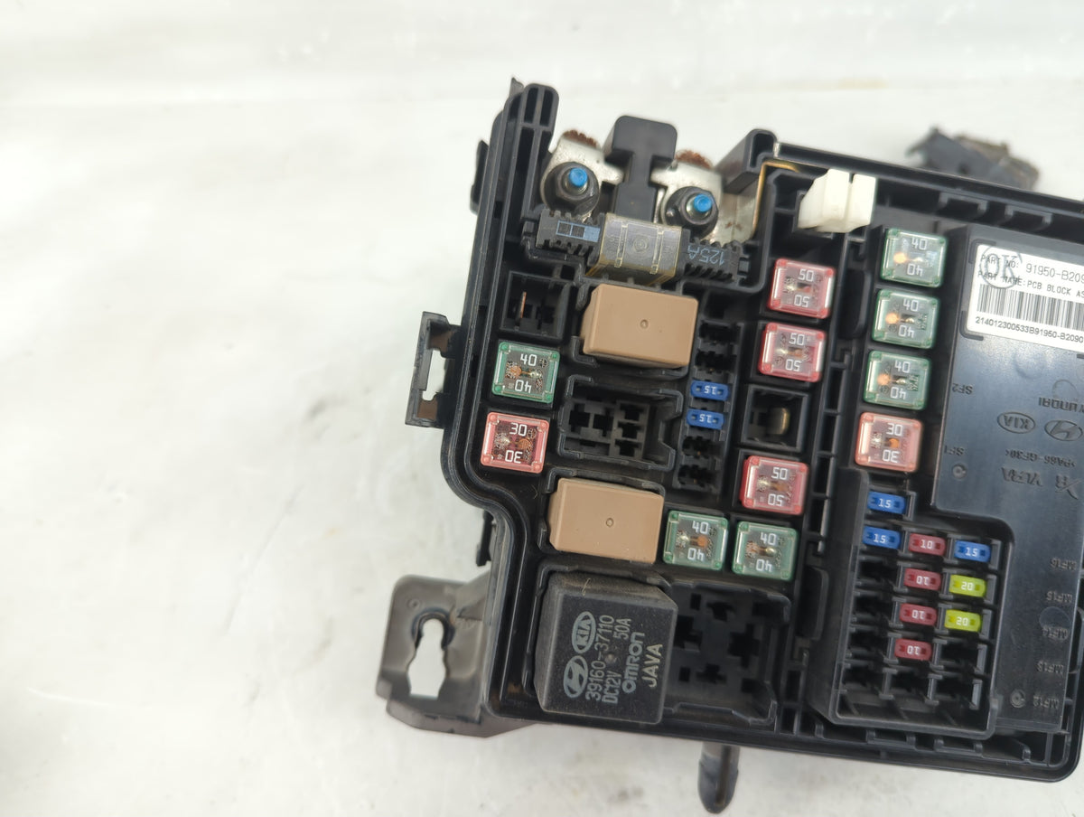 2014 Kia Soul Fusebox Fuse Box Panel Relay Module P/N:91950-B2020 Fits OEM Used Auto Parts - Oemusedautoparts1.com
