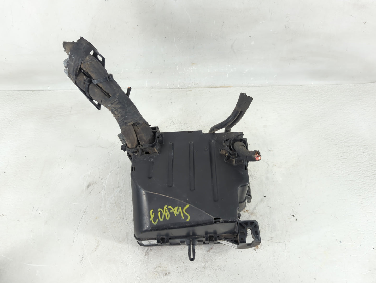 2014 Kia Soul Fusebox Fuse Box Panel Relay Module P/N:91950-B2020 Fits OEM Used Auto Parts - Oemusedautoparts1.com