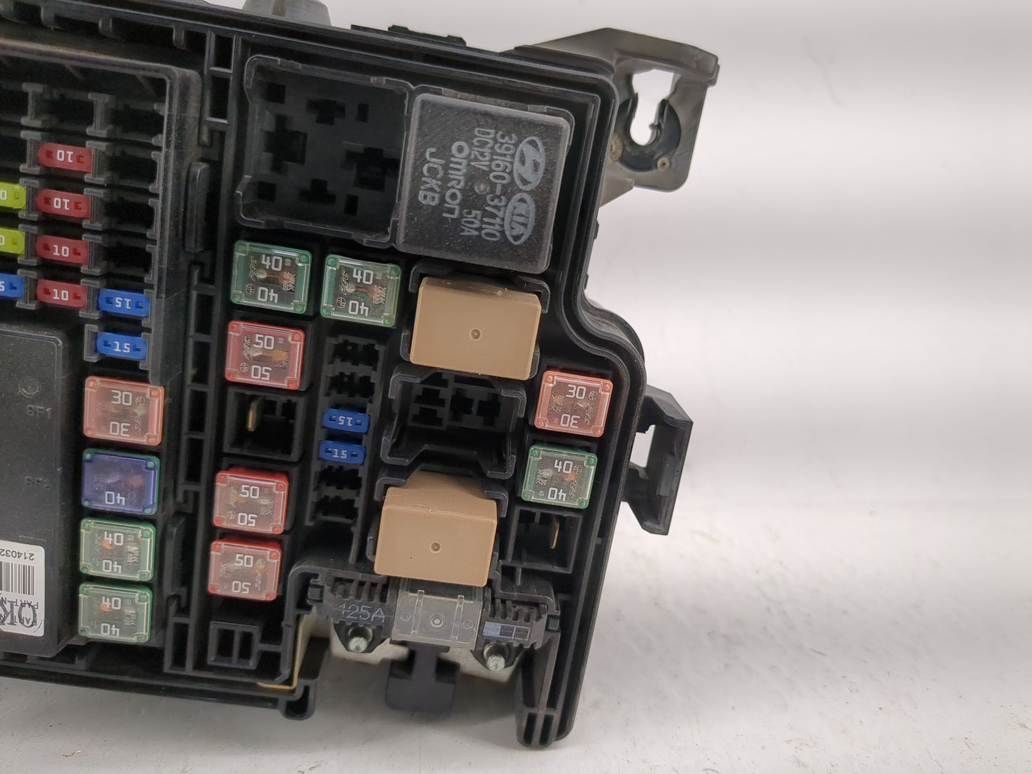 2014 Kia Soul Fusebox Fuse Box Panel Relay Module P/N:91950-B2050 Fits OEM Used Auto Parts - Oemusedautoparts1.com