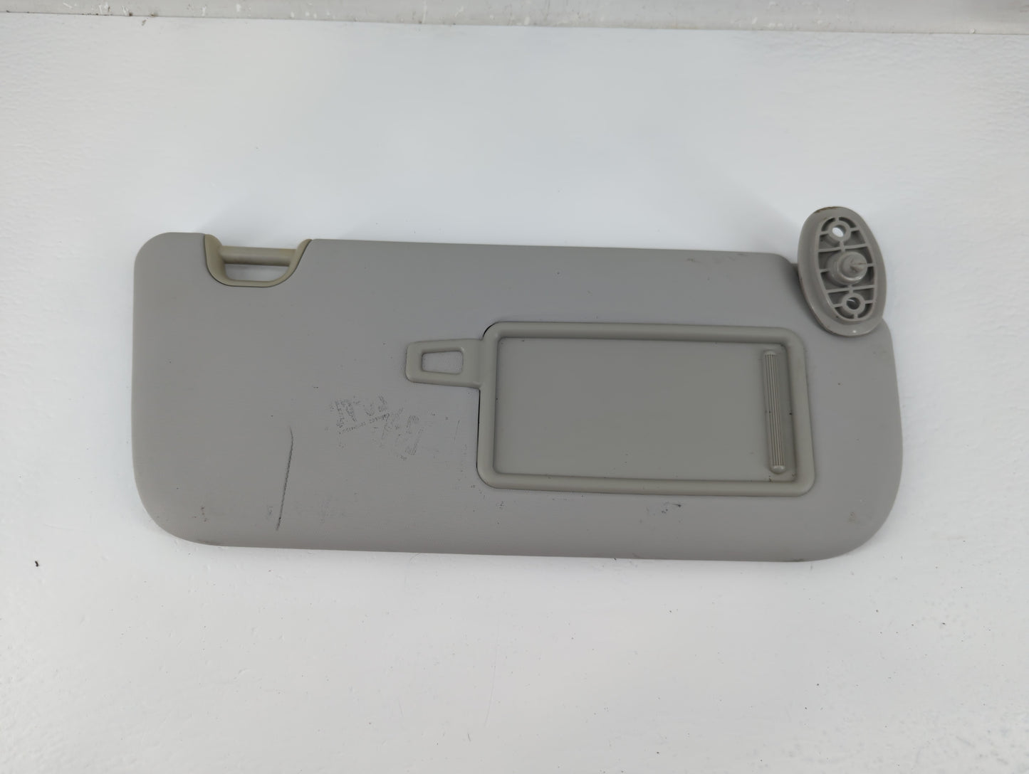 2014-2019 Kia Soul Sun Visor Shade Replacement Passenger Right Mirror Fits Fits 2014 2015 2016 2017 2018 2019 OEM Used Auto 