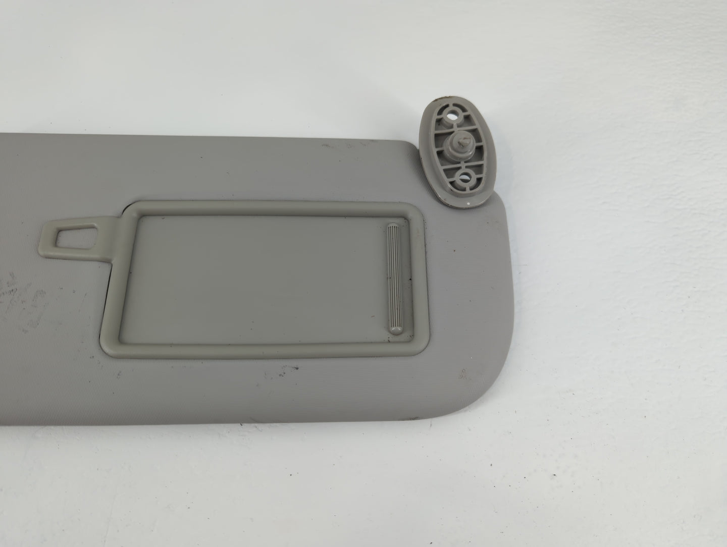 2014-2019 Kia Soul Sun Visor Shade Replacement Passenger Right Mirror Fits Fits 2014 2015 2016 2017 2018 2019 OEM Used Auto 