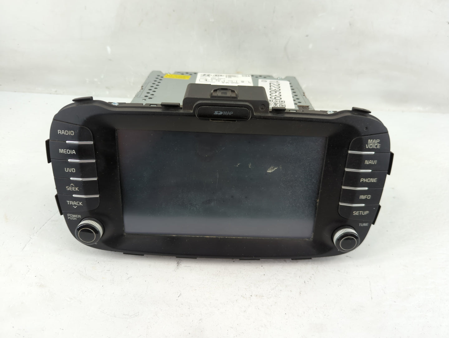 2014 Kia Soul Radio AM FM Cd Player Receiver Replacement P/N:96560-B2080CA Fits OEM Used Auto Parts - Oemusedautoparts1.com
